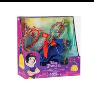 Disney Princess Snow White Accessory Kit